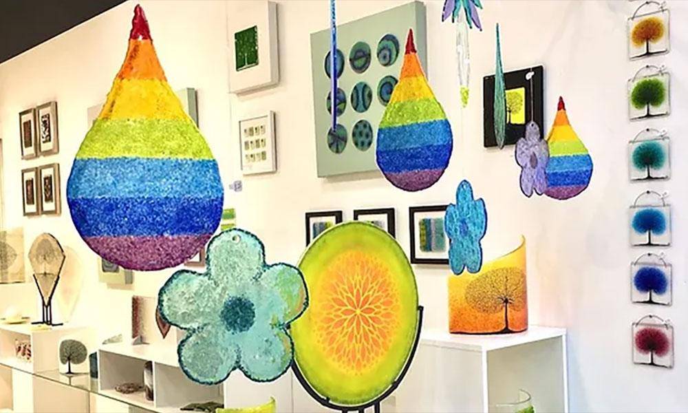 Glass by Claudia Glass by Claudia