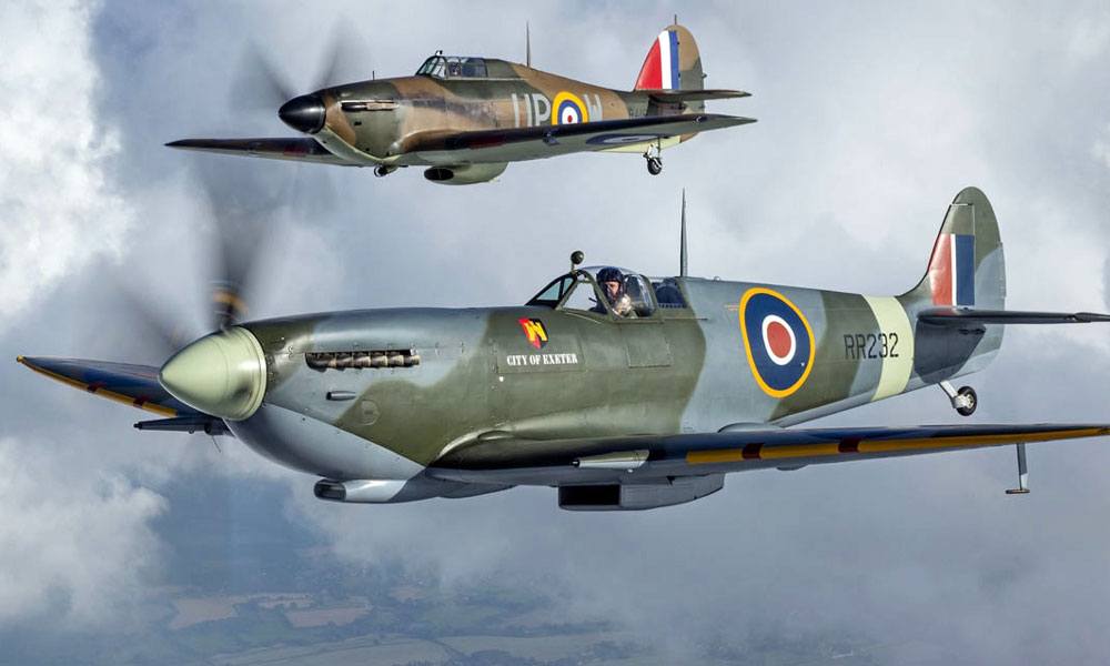 2 spitfires