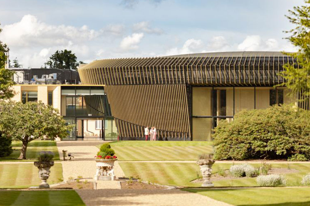 hemsted park theatre from outside
