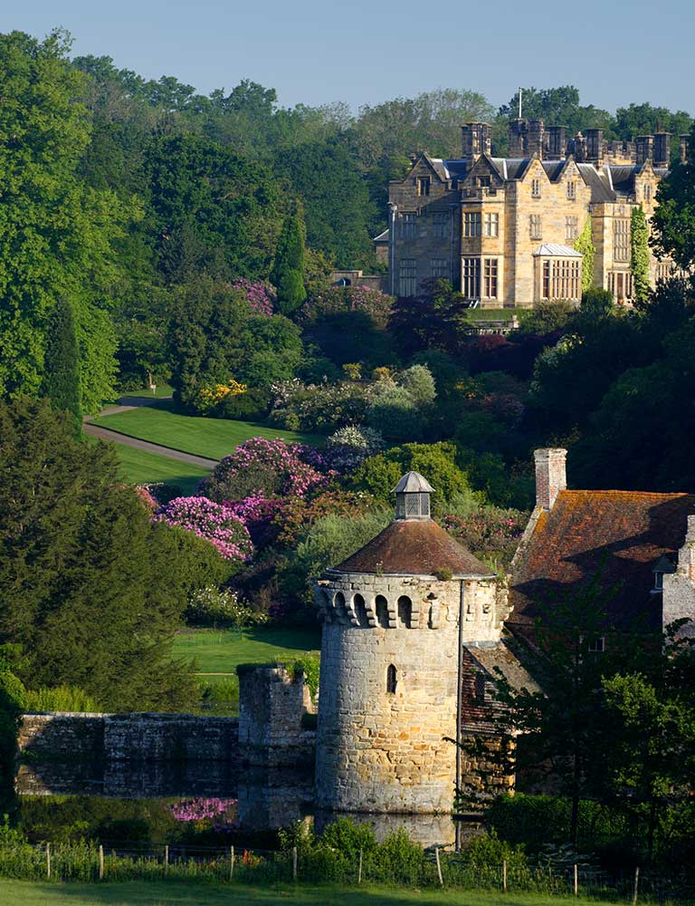 Scotney-Castle-web-res-village-pages