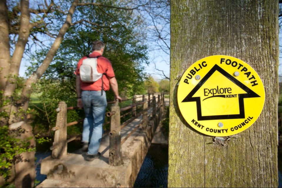 Walking sign KCC_Explore Kent