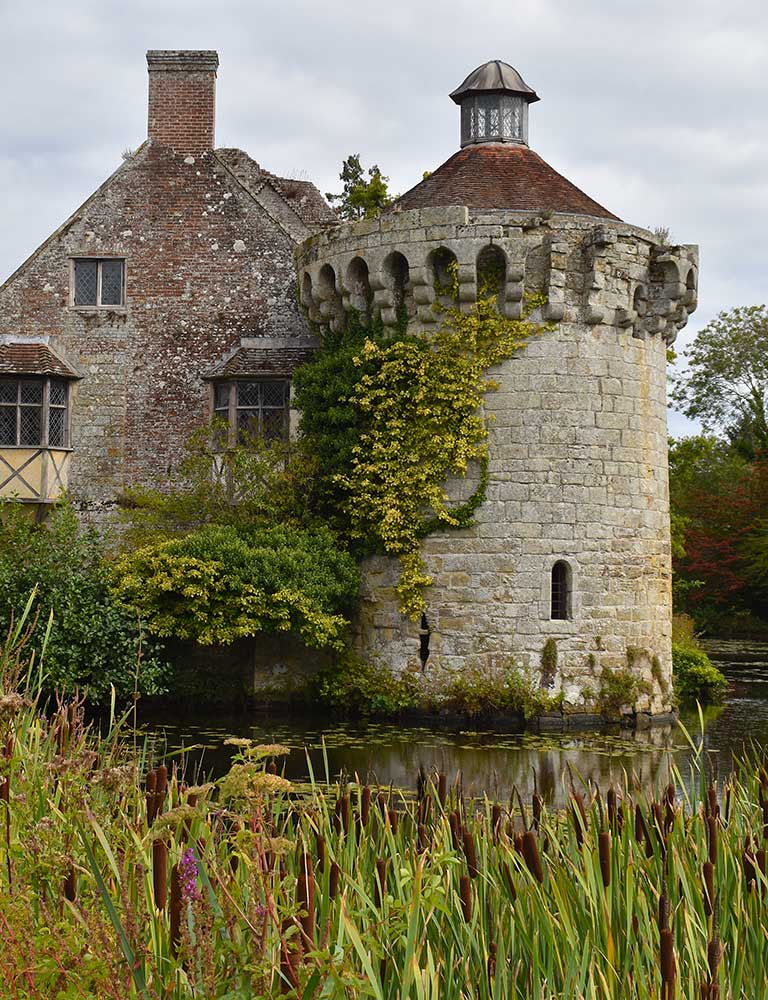 scotney castle tour