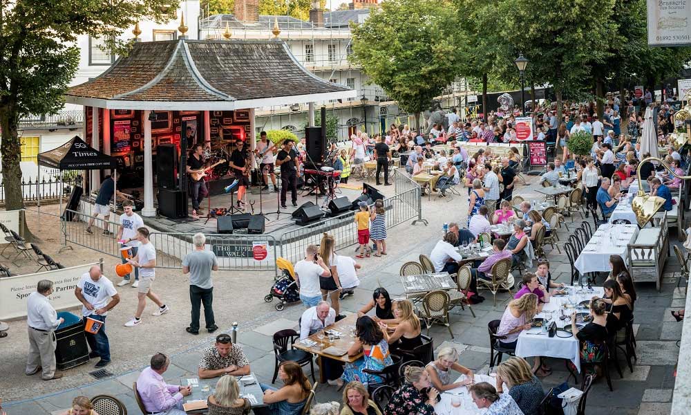 Live on the Pantiles (Spring/Summer)