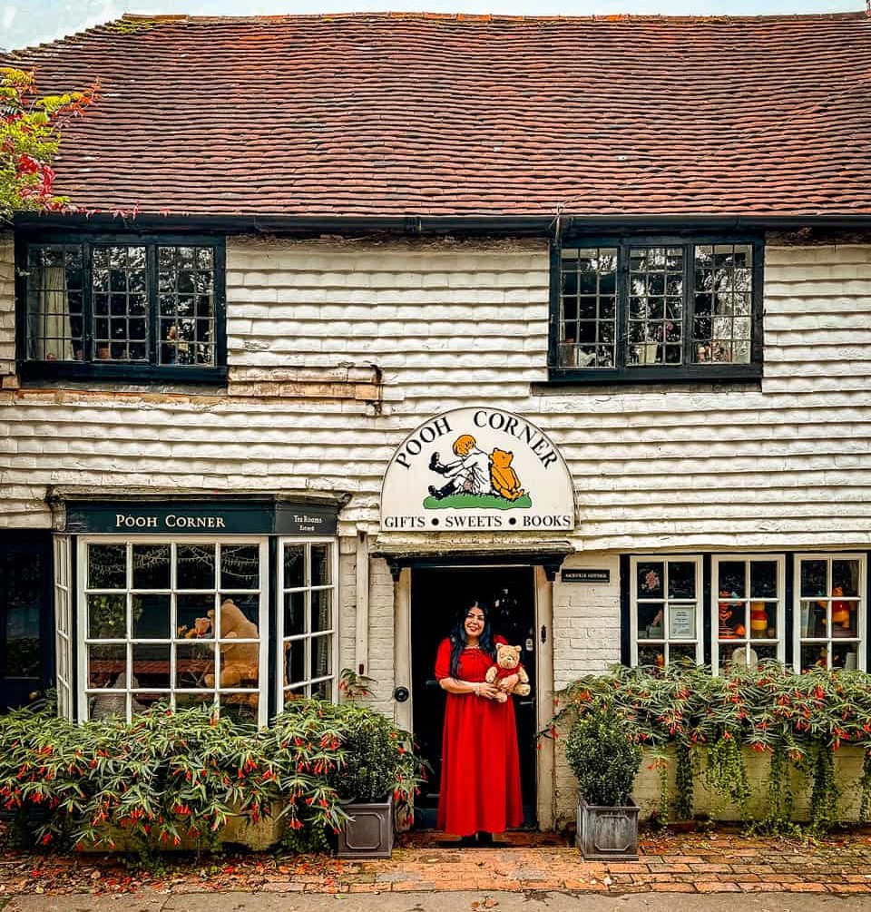 Pooh-Corner-Winnie-the-Pooh-Cafe-2