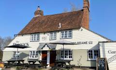 The Peacock Inn, Iden Green