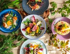 The Farm House plates